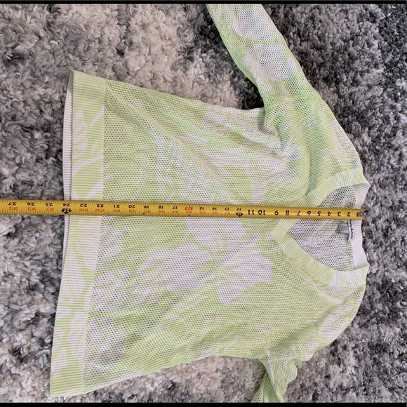 Tommy Bahama Women’s Knit Mesh Top Size S/P - Picture 14 of 17